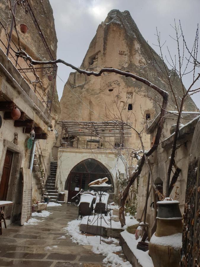 格雷梅Emily Cave House住宿加早餐旅馆 外观 照片