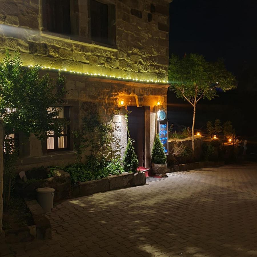 格雷梅Emily Cave House住宿加早餐旅馆 外观 照片